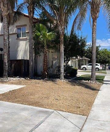2nd image of 2416 S Mountainside Dr
