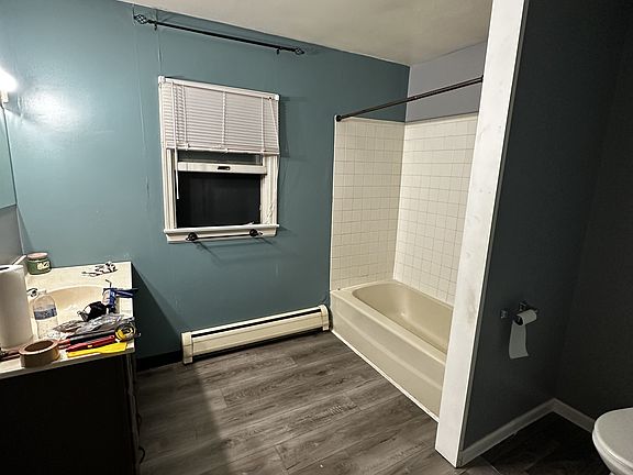 3rd image of 1533 Ross Ave