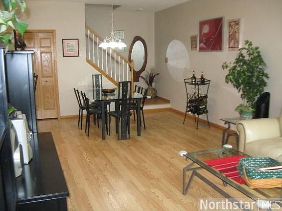5th image of 1938 Bluestem Ln