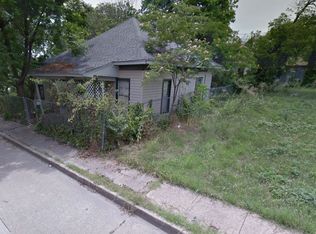 1822 S Main St, Fort Worth, TX 76110