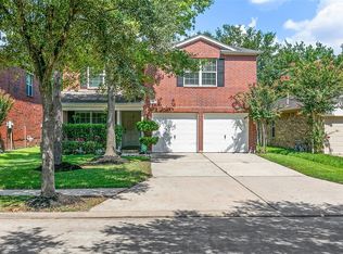 10334 E Summit Canyon Dr, Houston, TX 77095