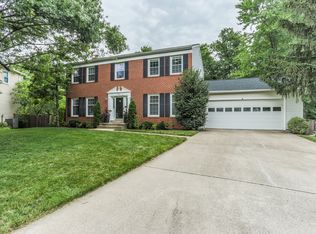 702 Jenny Ann Ct, Herndon, VA 20170