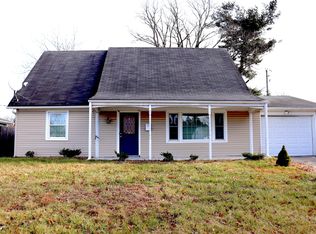 6 Northland Ln, Aberdeen, NJ 07747
