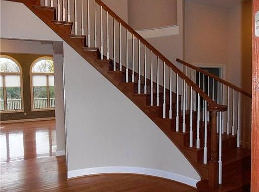 4th image of 4520 Stonemeadow Ct
