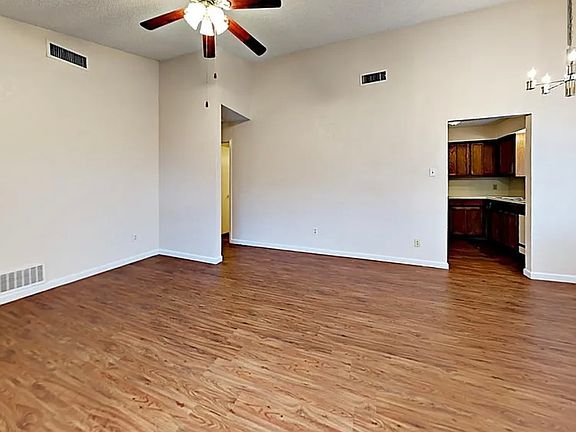 2nd image of 1101 Suburban Dr