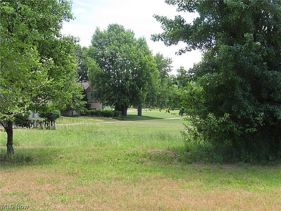 3rd image of 5773 Deer Pines Dr
