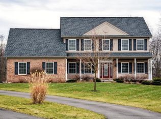214 Ashton Ct, Mars, PA 16046