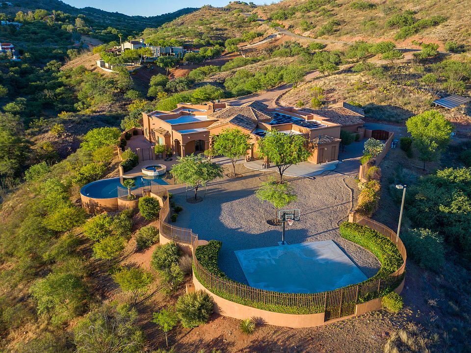 1st image of 2941 N Manzanita Ln