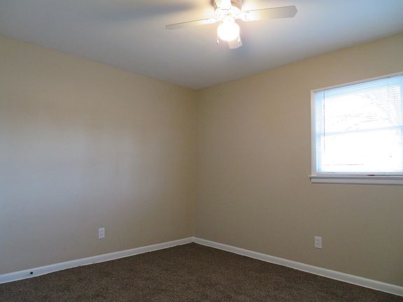 5th image of 4563 Windward Dr