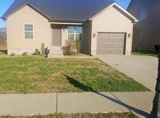 538 Falkland Cir, Clarksville, TN 37042
