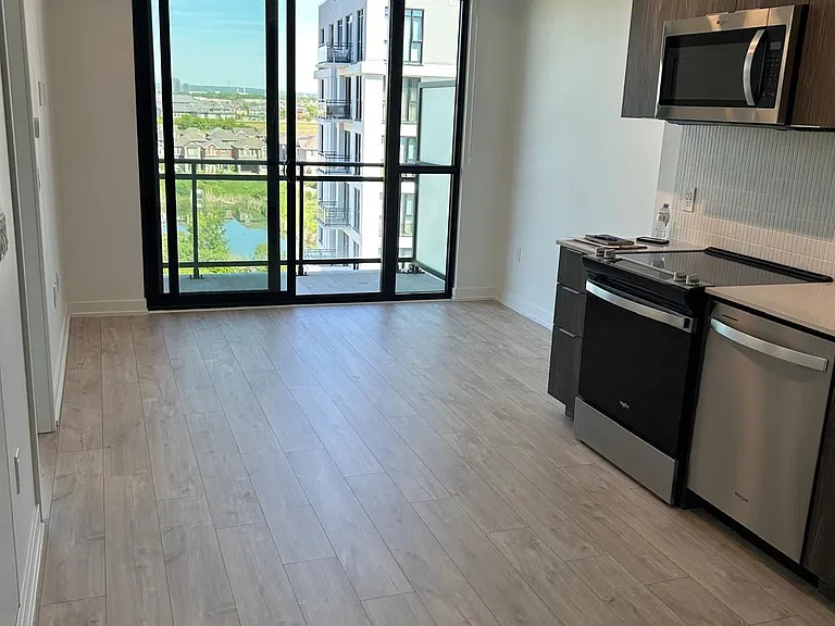 740 Whitlock Ave SE #710 — Photo 3