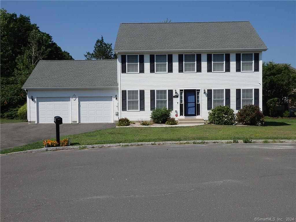 687 Lakeside Blvd W, Waterbury, CT 06708 Zillow