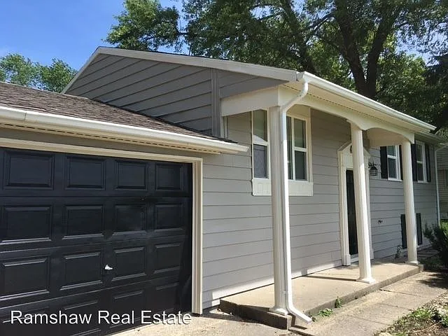 1204 S Duncan Rd photo 1