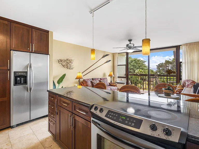 S Kihei Rd — Photo 17