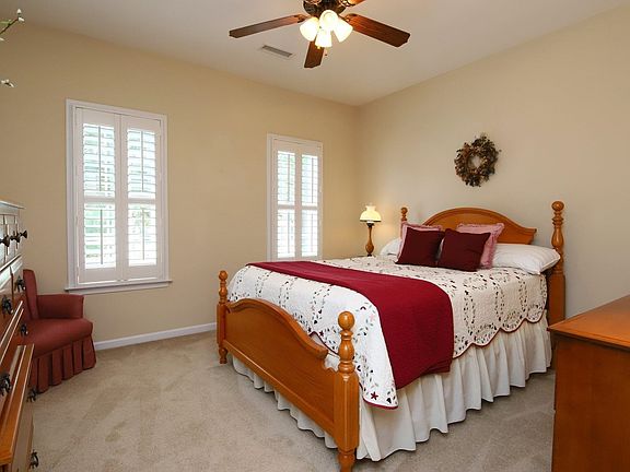 3rd image of 103 Byron Ct