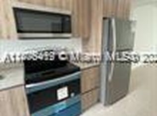 1995 Calais Dr APT 4, Miami Beach, FL 33141