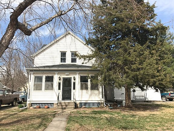2nd image of 1212 Lake St
