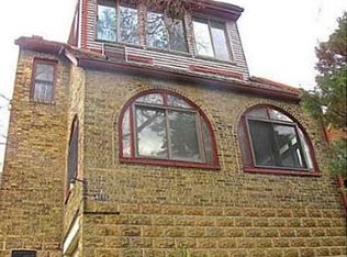 4336 Luster St, Pittsburgh, PA 15217