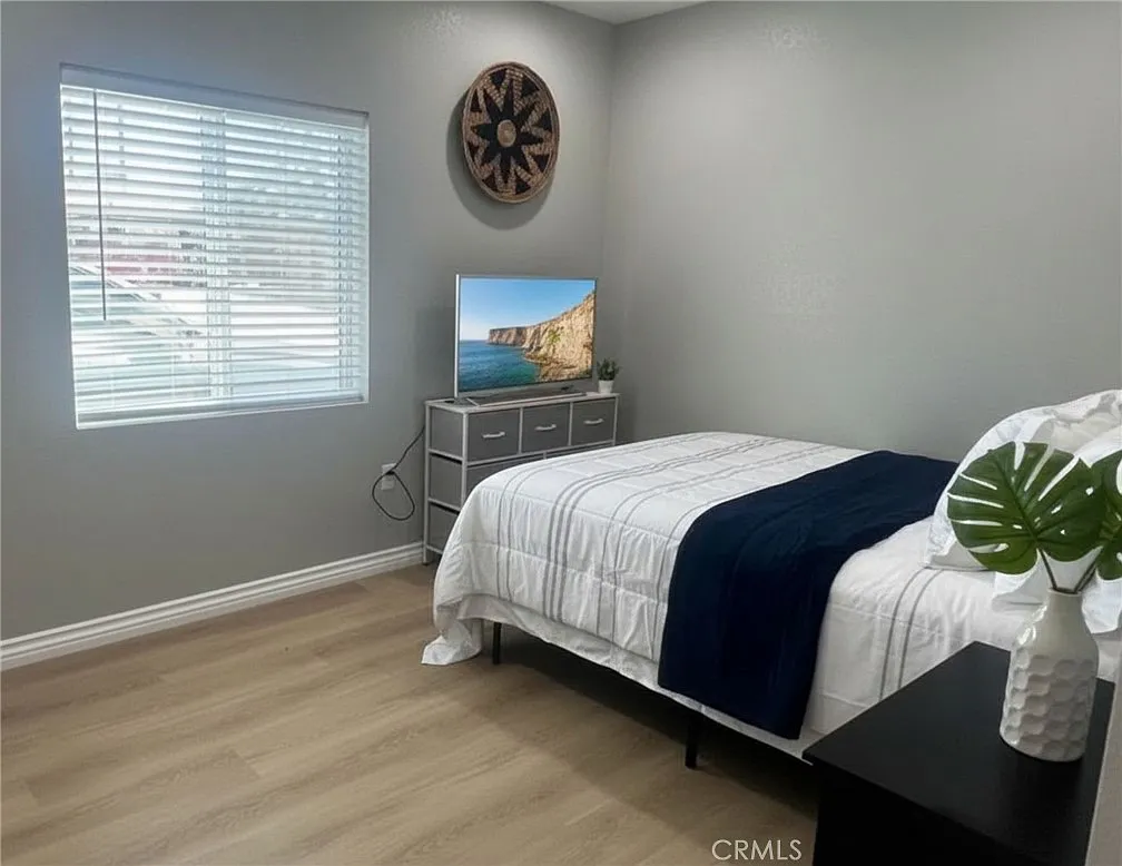 1 bed, 450 sqft, $2,200 — Photo 3