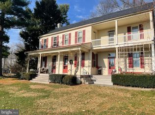 275B Redwood Dr, Lancaster, PA 17603