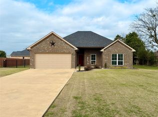 2232 Samuel St, Mabank, TX 75147