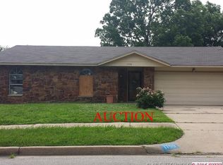 1750 S Pine Pl, Broken Arrow, OK 74012