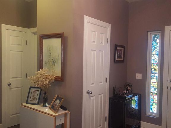 3rd image of 114 Peregrine Pl