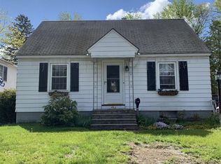 481 Bradford Rd, Schenectady, NY 12304