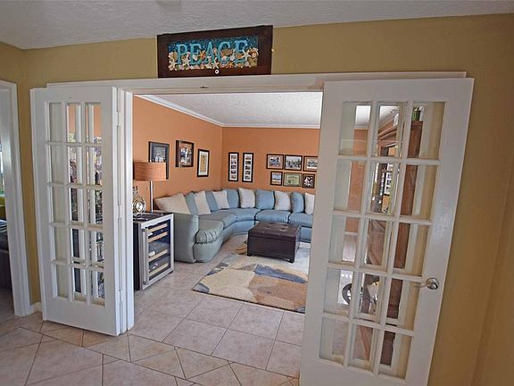 5th image of 3802 Millbridge Dr