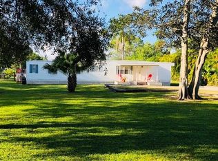 7401 SW 42nd St, Palm City, FL 34990