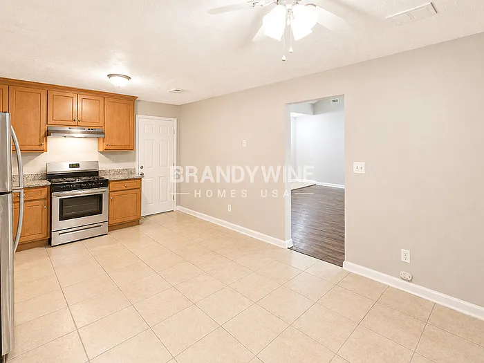7626 Didwell Ct — Photo 7
