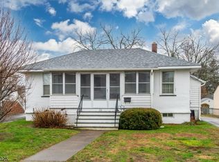 116 Grant Ave, Pompton Lakes, NJ 07442