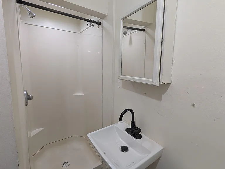 2603 Main St #9 — Photo 13