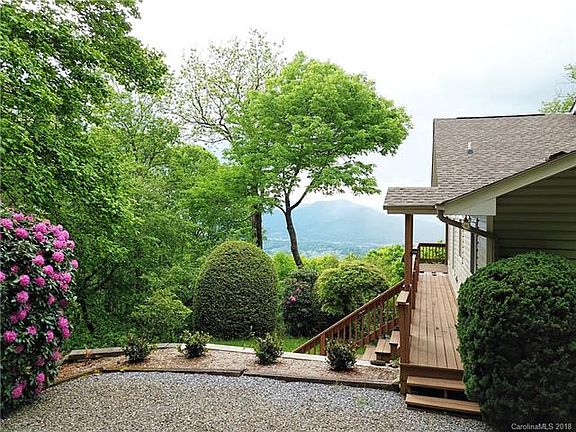 3rd image of 204 Windaleir Ln