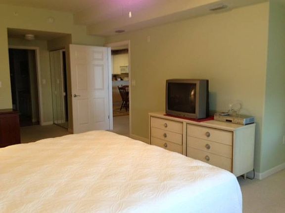 3rd image of 80 Surfview Dr APT 522