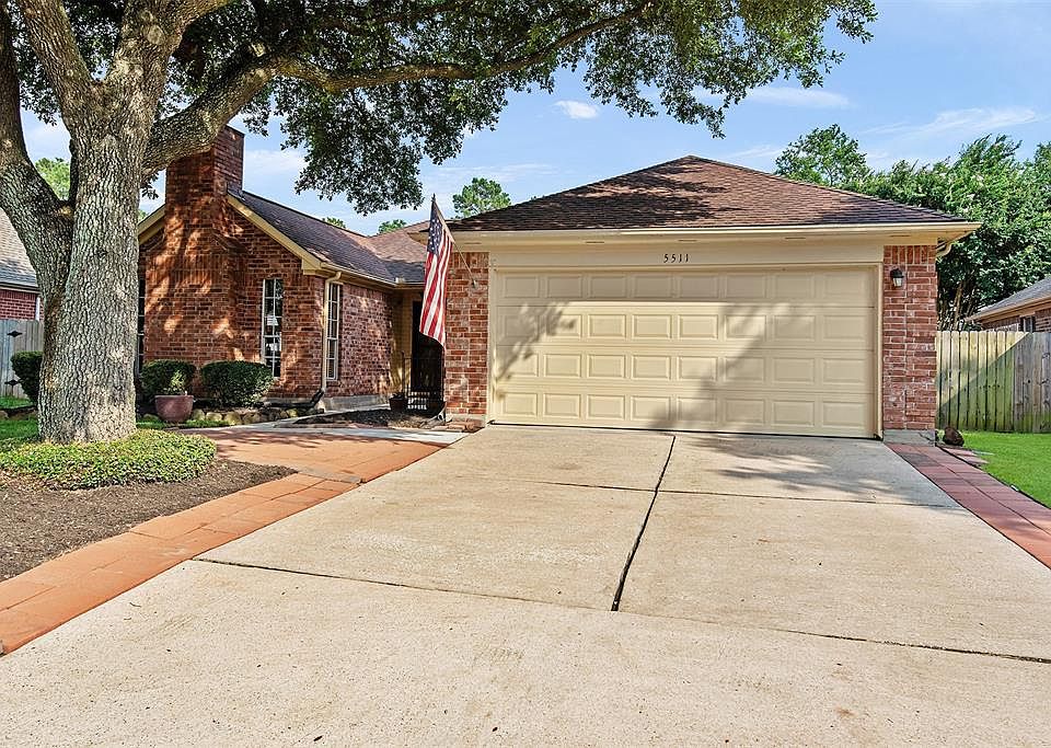 Welcome to your new home, 5511 Pimberton Ln.