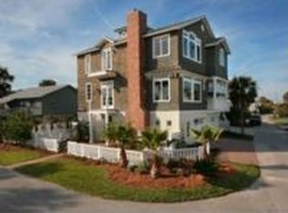 3330 Ocean Dr S, Jacksonville Beach, FL 32250
