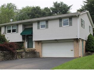 242 Bell Ave, Burgettstown, PA 15021