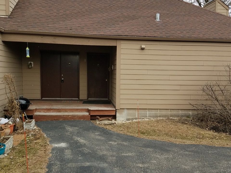 1st image of 3373 Beacon St Unit 7