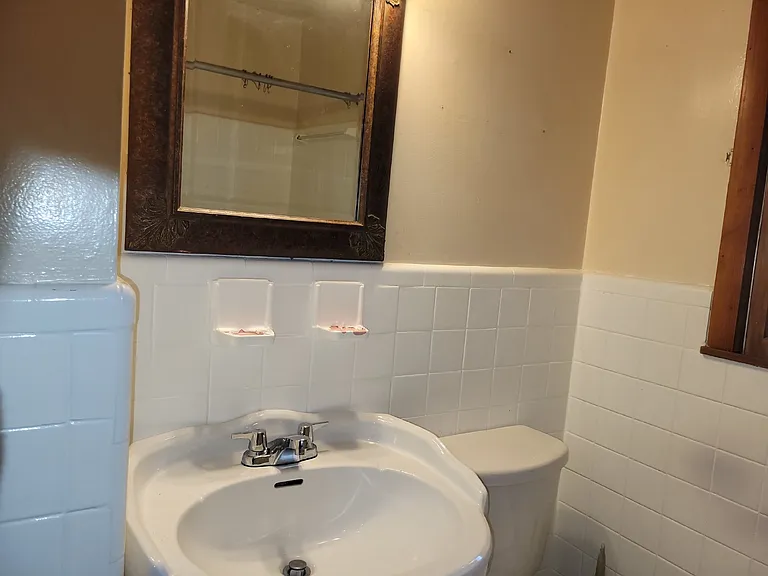 3503 Crestmore Cir NW — Photo 17
