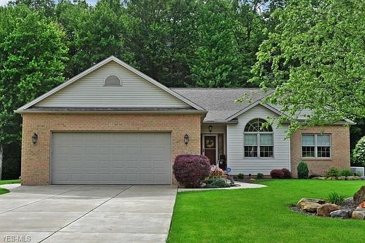 1st image of 2574 Forest Springs Dr