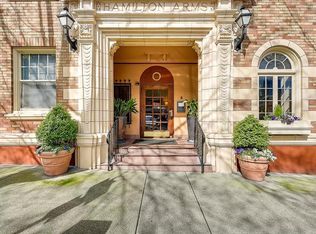 709 SW 16th Ave UNIT 210, Portland, OR 97205