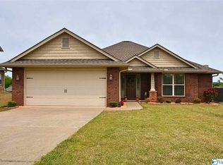 29663 Laura Ridge Dr NW, Harvest, AL 35749