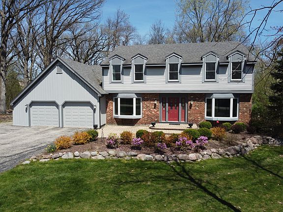 2nd image of 1858 White Fence Ln