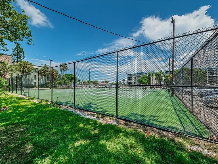 4908 38th Way S #501 — Photo 99