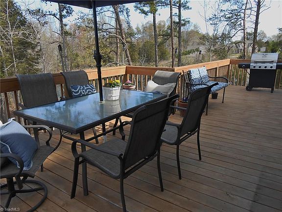 4th image of 5505 E Hiddenbrook Dr
