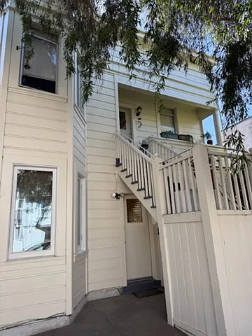 122 College Ave Photo 1