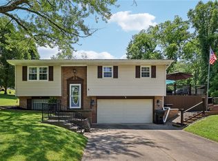 2019 Pine Dr, New Castle, PA 16101