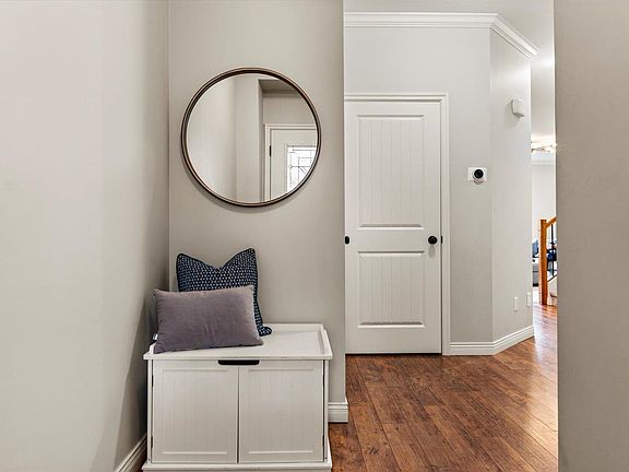 2nd image of 46808 Hudson Rd #2