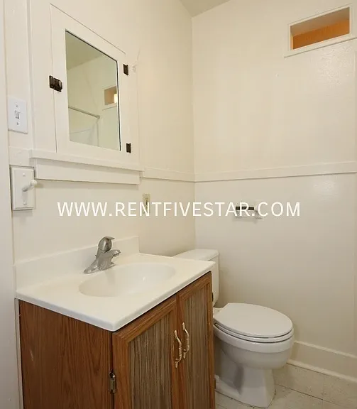 807 S Main St — Photo 5